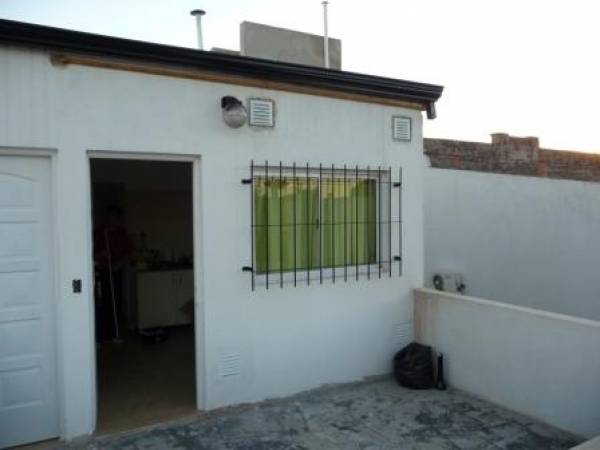 San Mart&iacute;n 449 - Dto 1